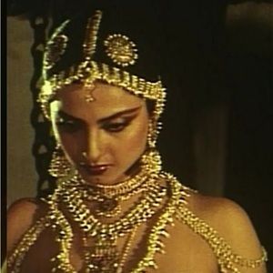 Meet your Posher, Vedika